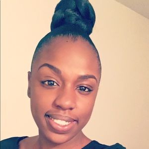 Meet your Posher, Andrianna